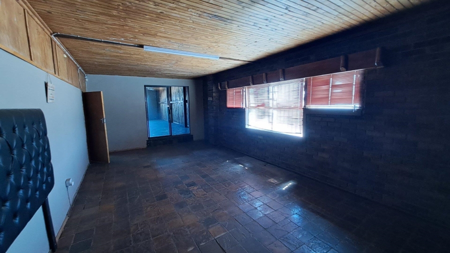 Commercial Property for Sale in Potchefstroom Industrial North West